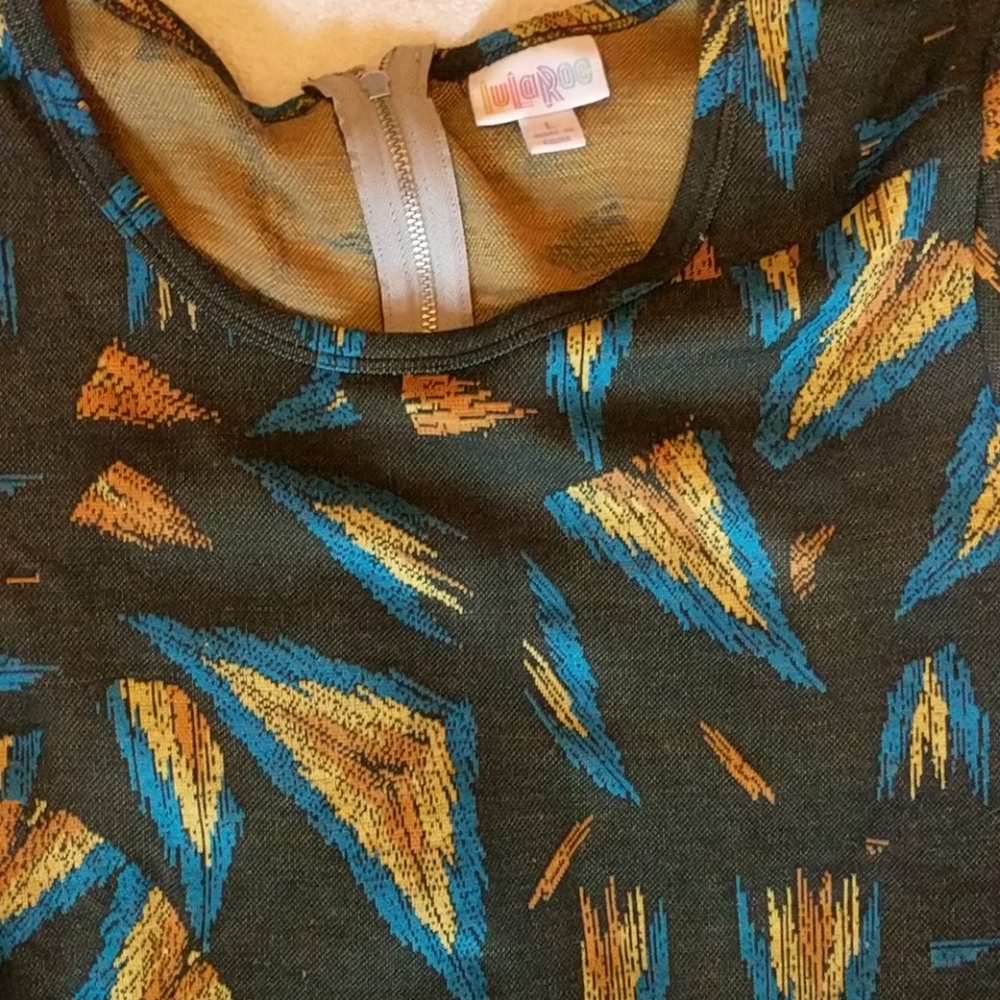 Lularoe Amelia large